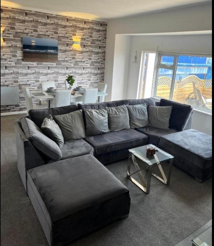 Sea View Apartment Large Balcony Whirlpool Bath 2 Bedrooms Sky Glass Tv Bridlington Exterior foto