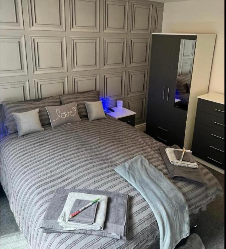 Sea View Apartment Large Balcony Whirlpool Bath 2 Bedrooms Sky Glass Tv Bridlington Exterior foto
